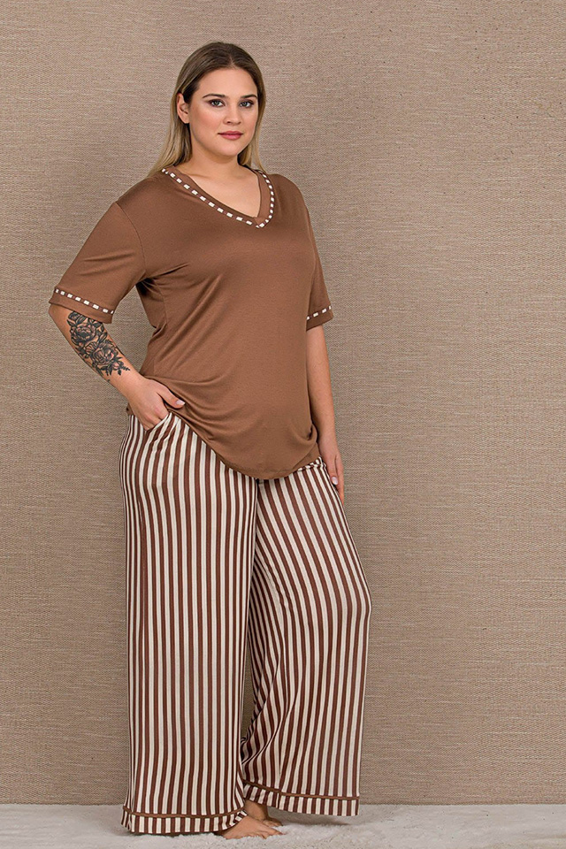 Altı Çizgili Büyük Beden Bayan Pijama Takımı