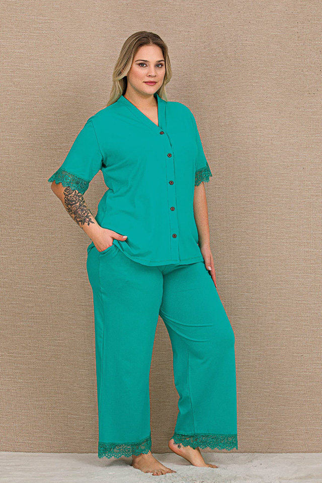 Cepli Düğmeli Büyük Beden Bayan Pijama Takımı