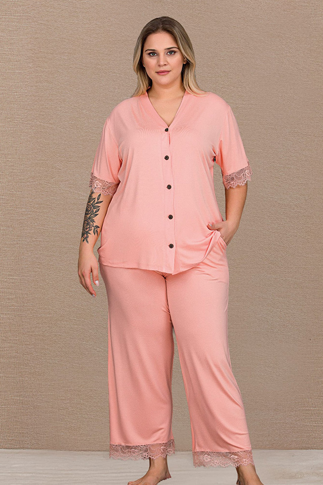 Cepli Düğmeli Dantelli Büyük Beden Bayan Pijama Takımı