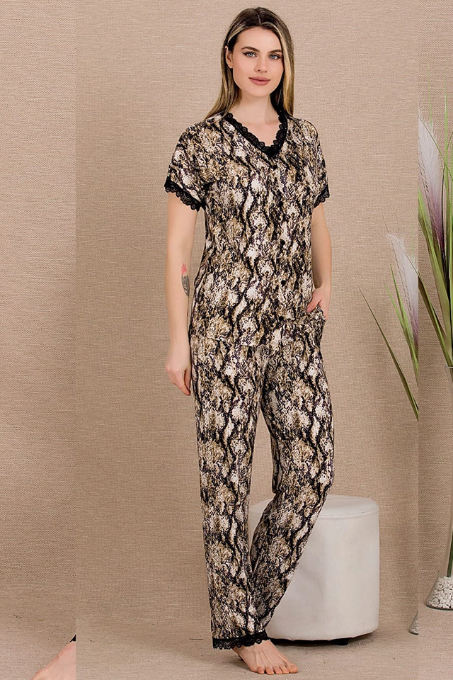 Kısa Kollu Bayan Pijama Takımı