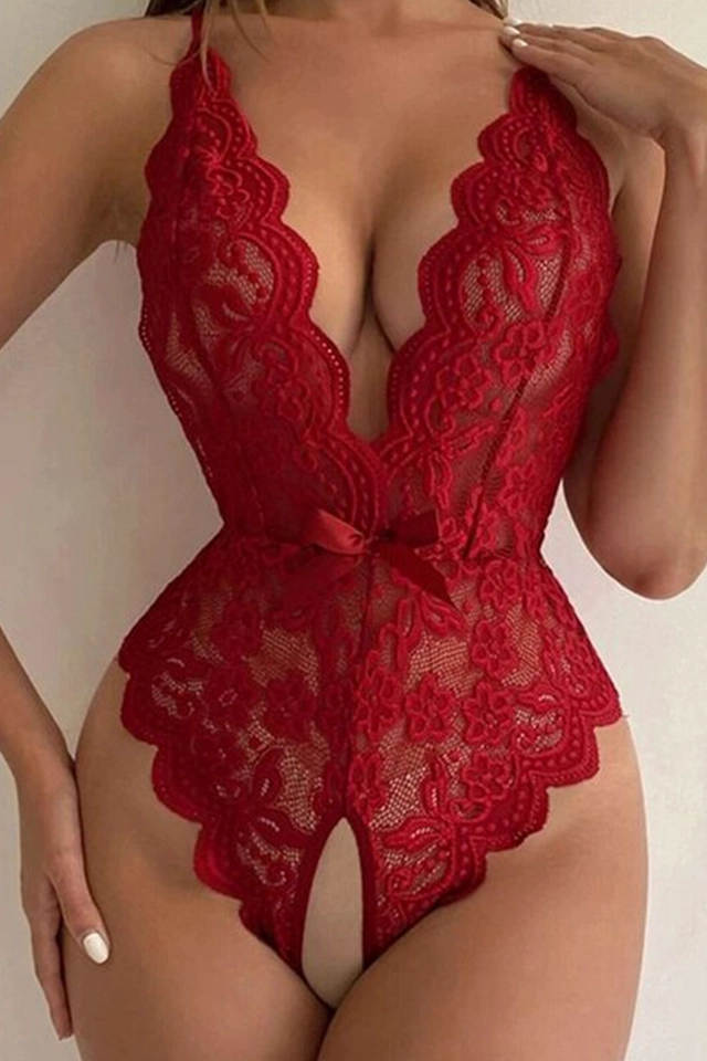 Özel Bölgesi Açık Dantelli Kırmızı Fantazi Body