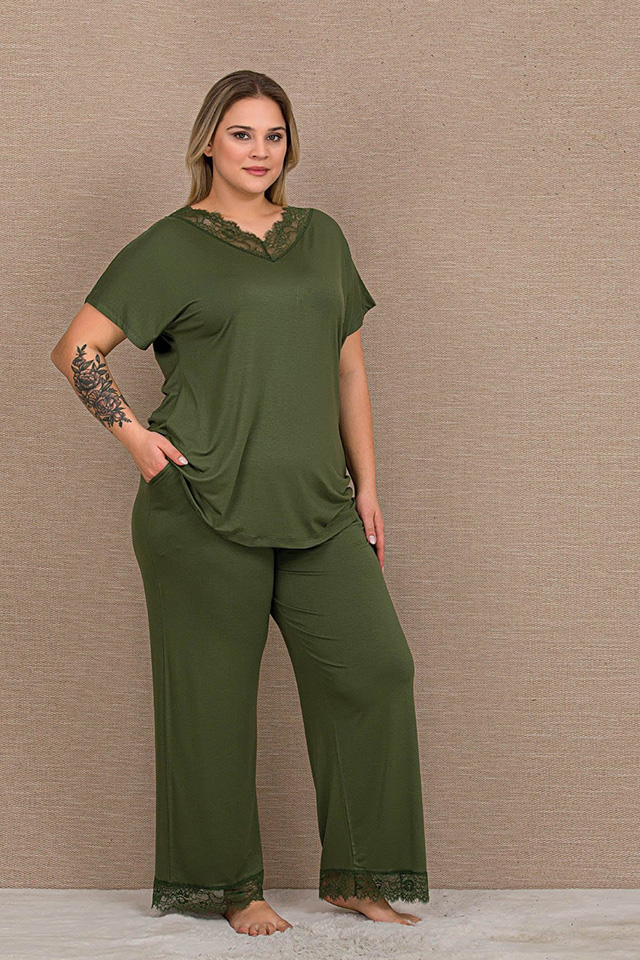 V Dantel Yaka Koyu Haki Büyük Beden Bayan Pijama Takımı