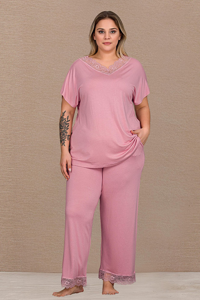 V Dantel Yaka Pembe Büyük Beden Bayan Pijama Takımı
