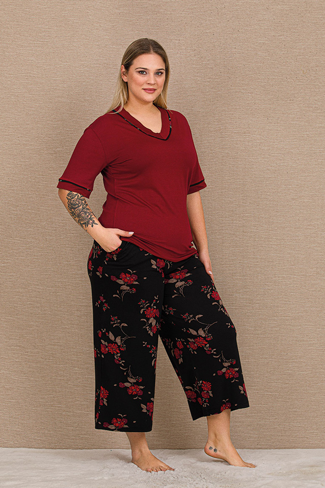 V Yakalı Çiçekli Büyük Beden Bayan Pijama Takımı