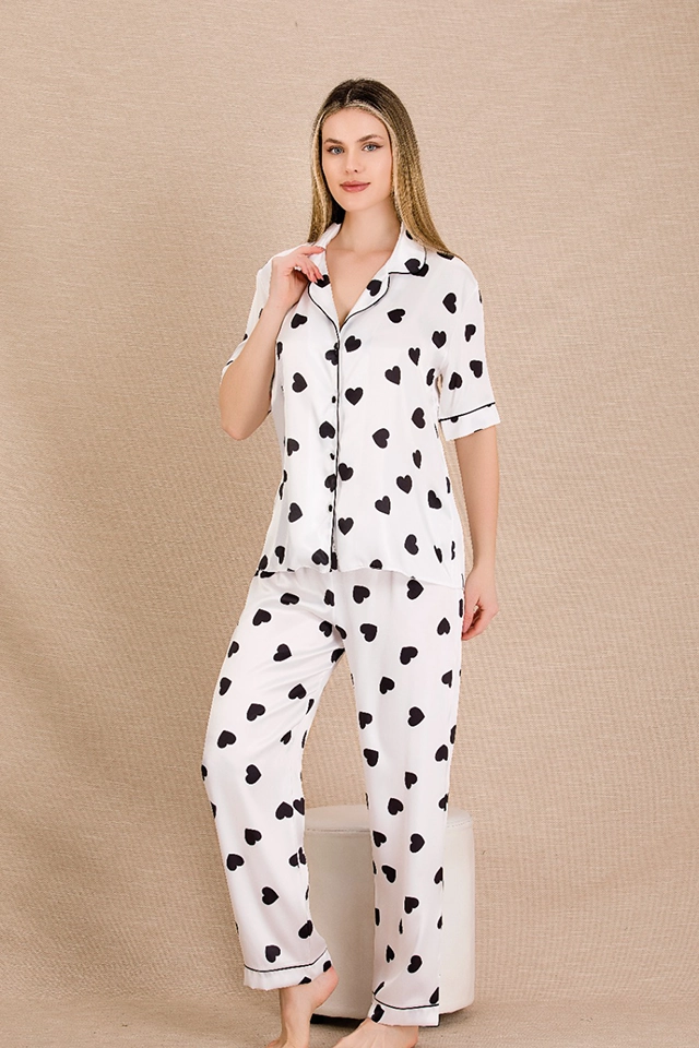 Yakalı Beyaz Saten Pijama Takımı