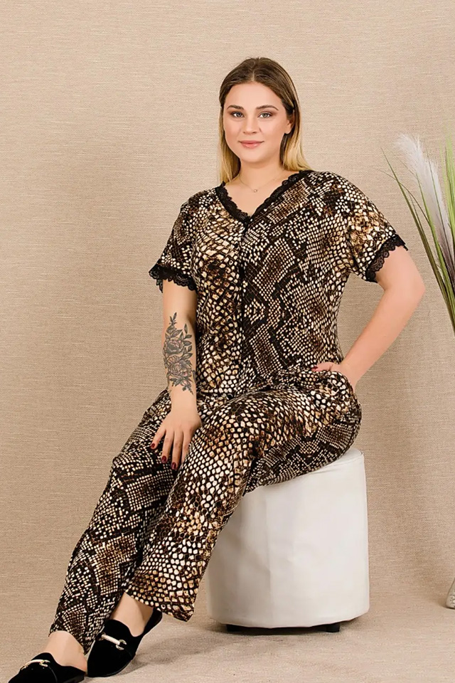 Yılan Desen Büyük Beden Bayan Pijama Takımı